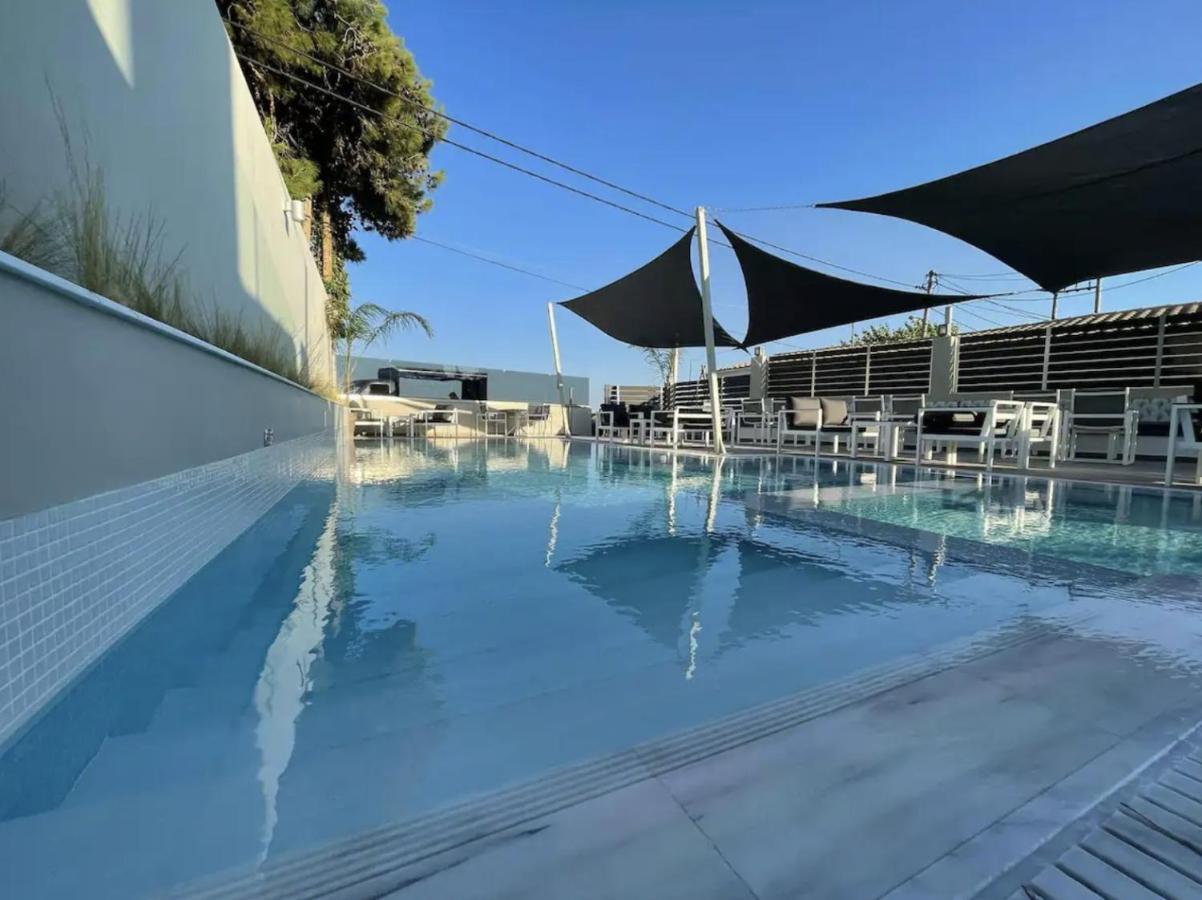 Windrose Apartments - Shared Pool イプソス エクステリア 写真